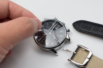 石英表的魅力 從開(kāi)箱到商務(wù)風(fēng)范的完美演繹